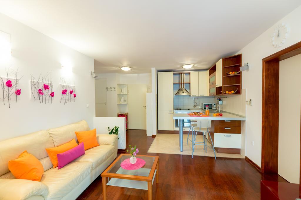 Leona & Borna'S Central Lapad Suites Dubrownik Zewnętrze zdjęcie