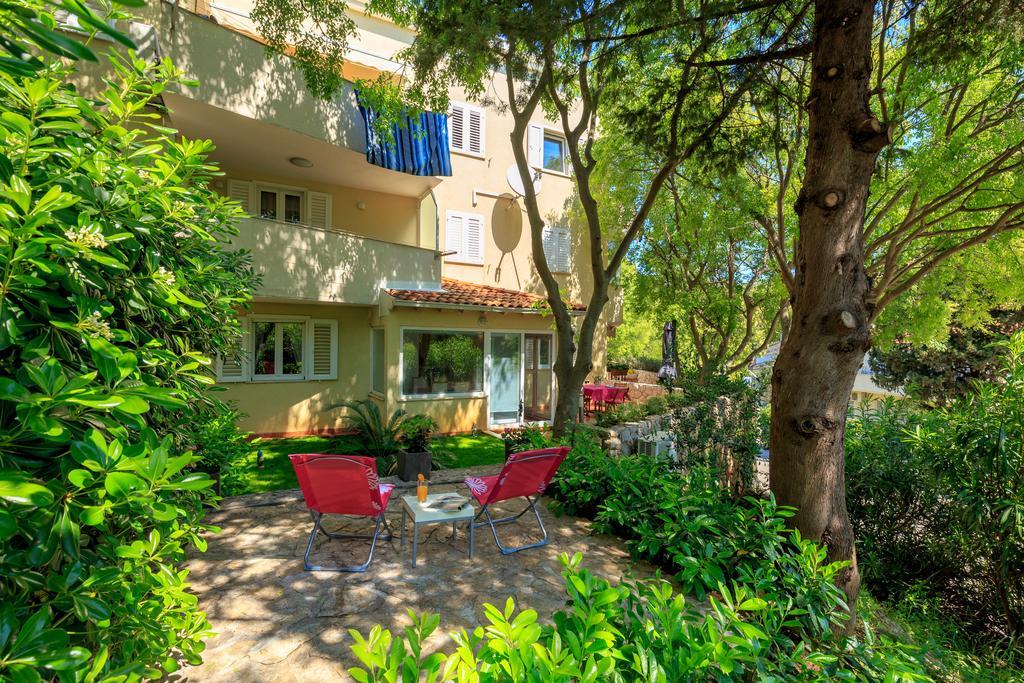 Leona & Borna'S Central Lapad Suites Dubrownik Zewnętrze zdjęcie
