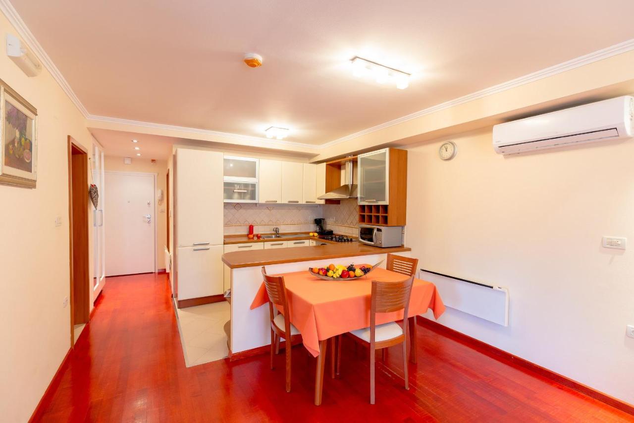 Leona & Borna'S Central Lapad Suites Dubrownik Zewnętrze zdjęcie